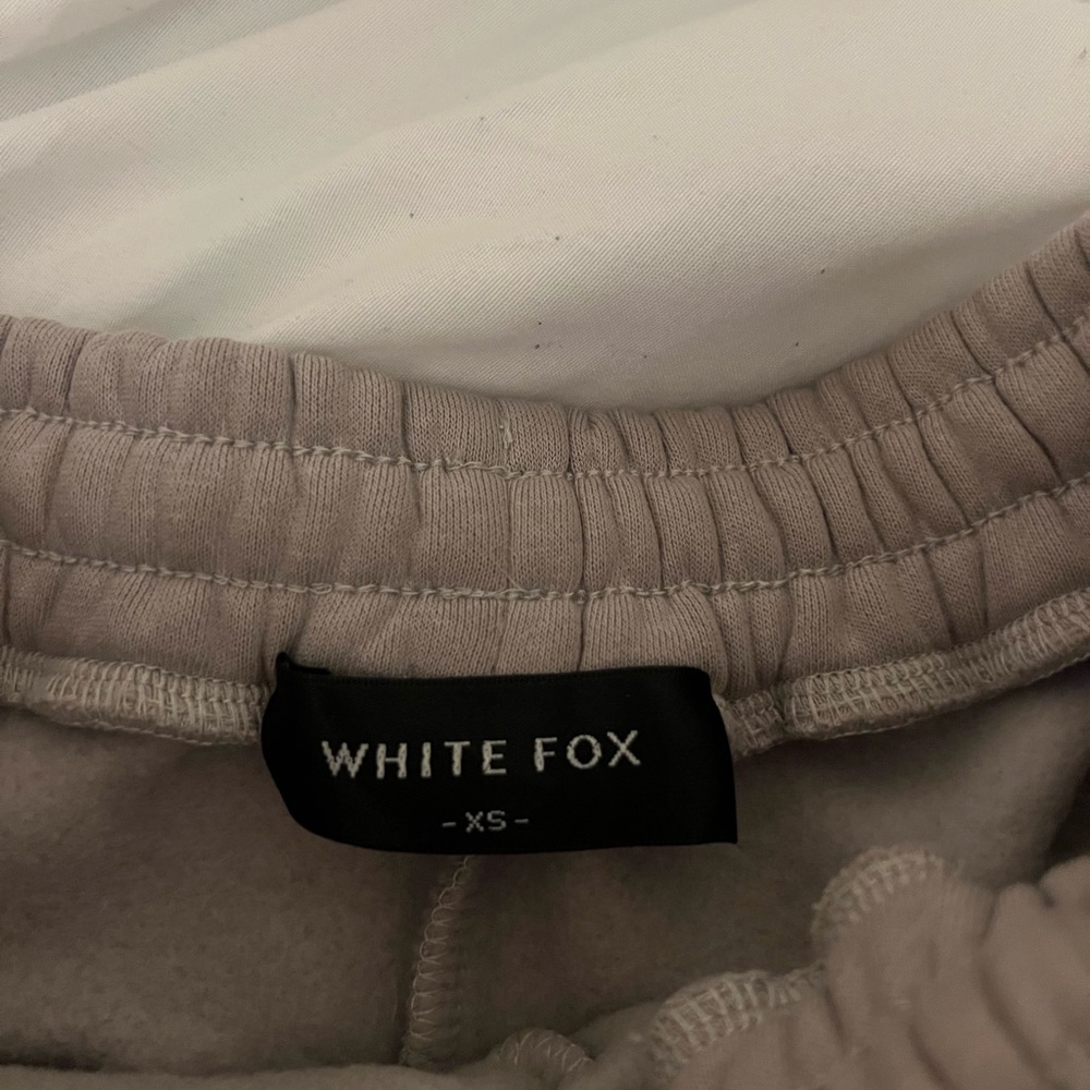 White Fox Top Tier Lounge Shorts Lunar